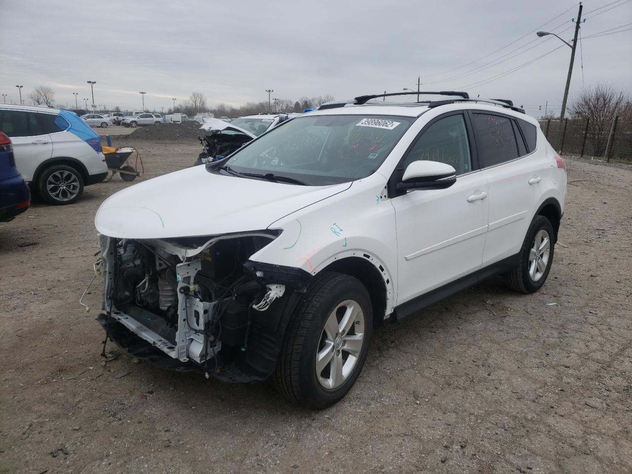 Photo 2 from auction – 2013 TOYOTA RAV4 XLE with VIN 2T3RFREV7DW031911
