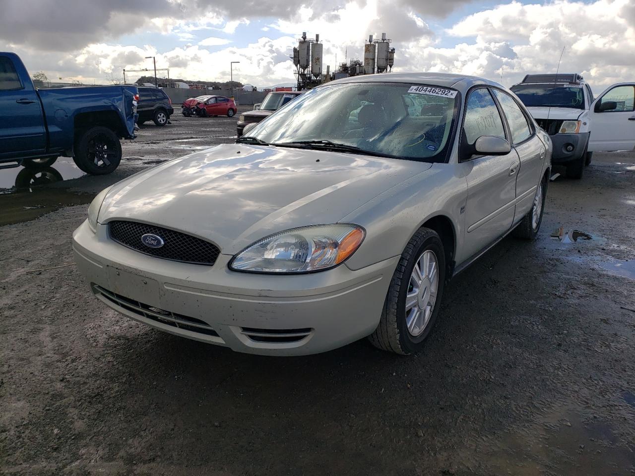 Photo 2 from auction – 2005 FORD TAURUS SEL with VIN 1FAFP56S75A198935