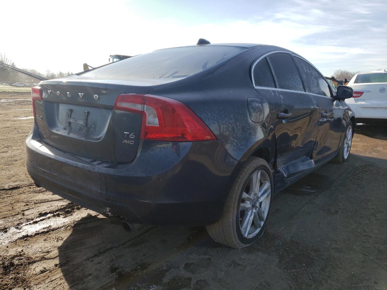 Photo 4 from auction – 2013 VOLVO S60 T6 with VIN YV1902FH1D2175426