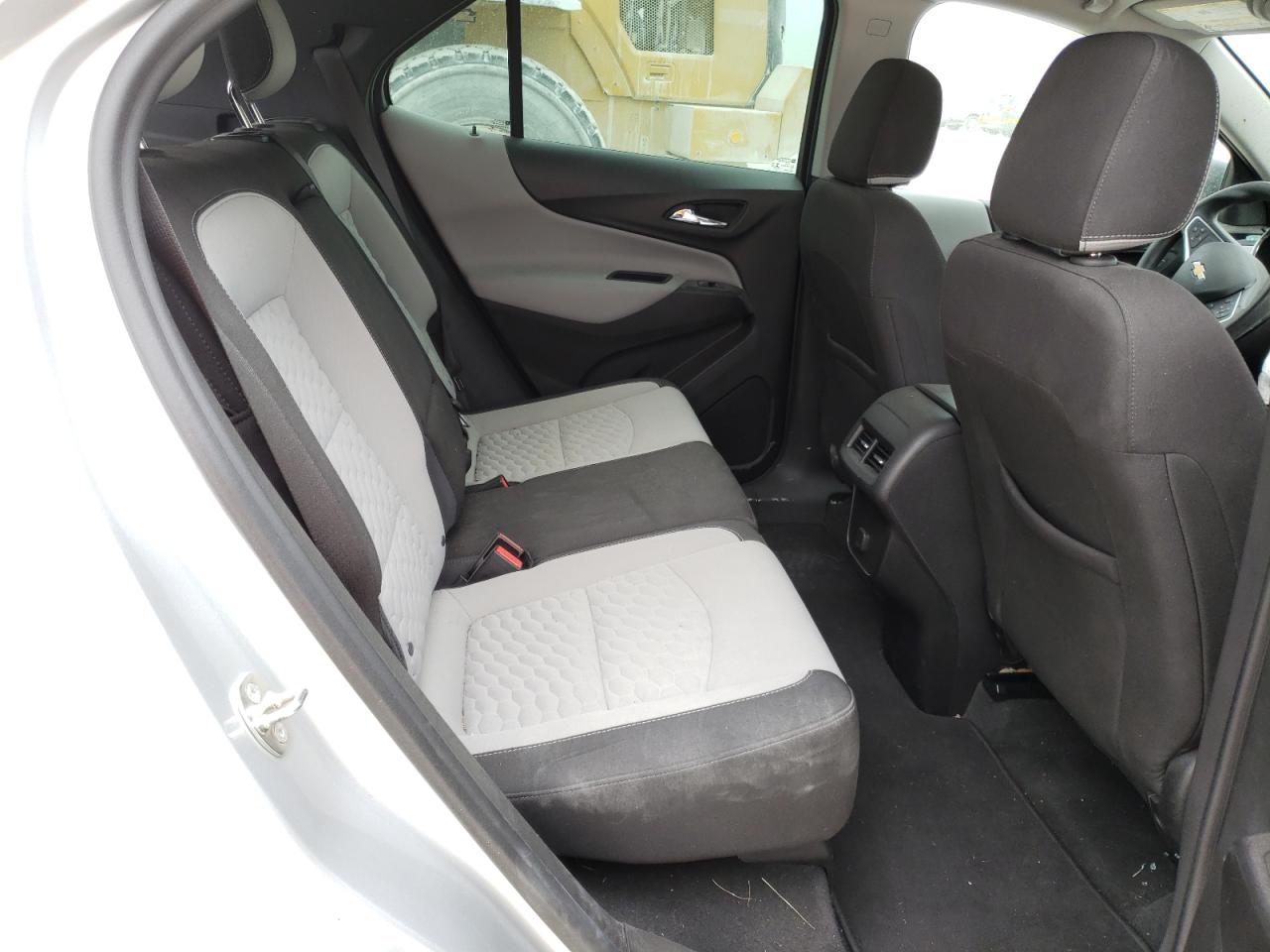 Photo 6 from auction – 2018 CHEVROLET EQUINOX LS with VIN 3GNAXHEV8JS627744