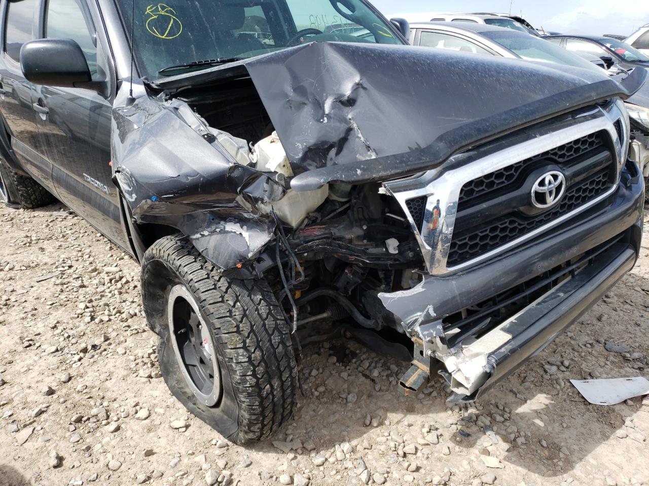 Photo 9 from auction – 2011 TOYOTA TACOMA DOU with VIN 3TMLU4EN6BM076383