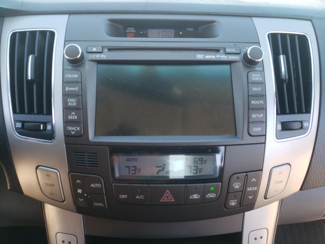 Photo 9 from auction – 2009 HYUNDAI SONATA SE with VIN 5NPEU46F99H429991