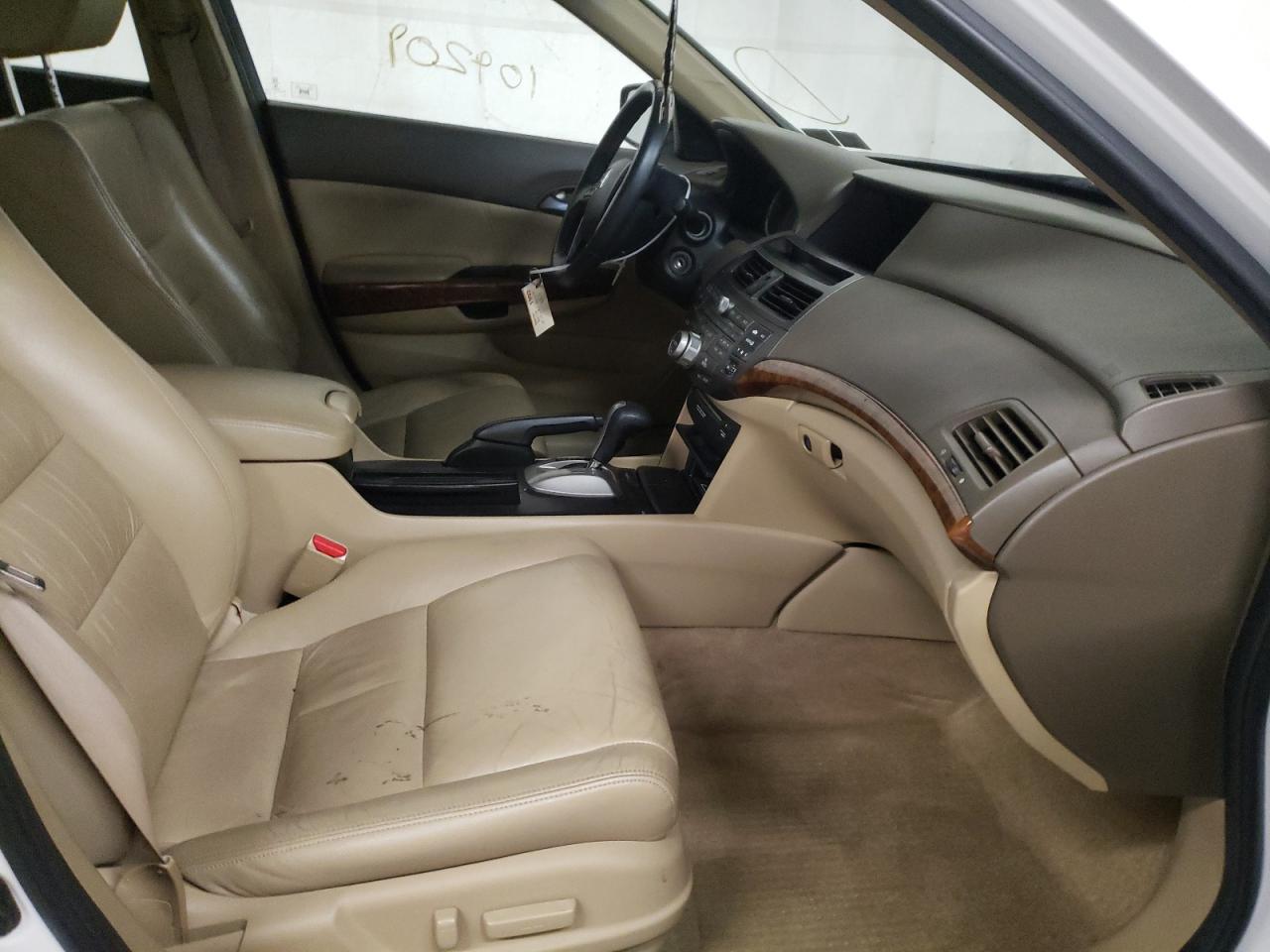 Photo 5 from auction – 2010 HONDA ACCORD EXL with VIN 5KBCP3F88AB005541