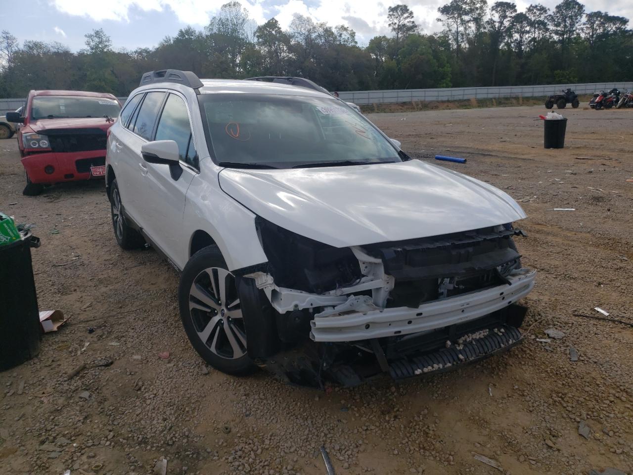 SUBARU OUTBACK 2. 2019 with VIN 4S4BSAJC2K3316529 - Photo from auction