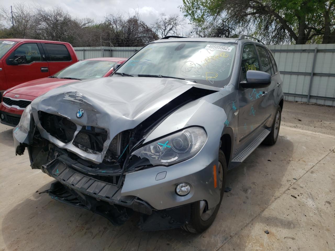 Photo 2 from auction – 2010 BMW X5 XDRIVE3 with VIN 5UXFE4C54AL279798