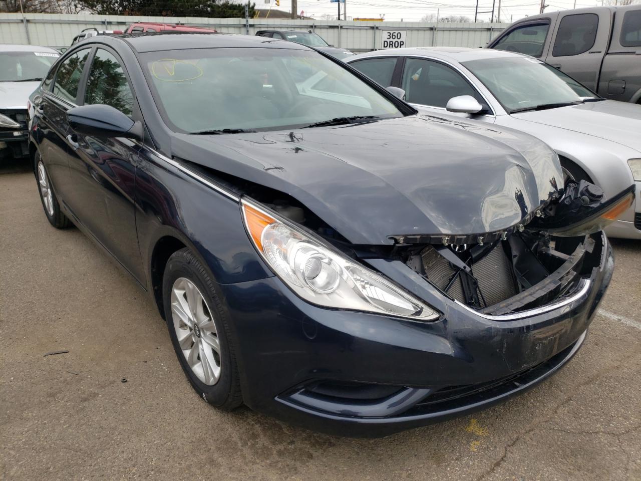 HYUNDAI SONATA GLS 2011 with VIN 5NPEB4AC7BH243102 - Photo from auction