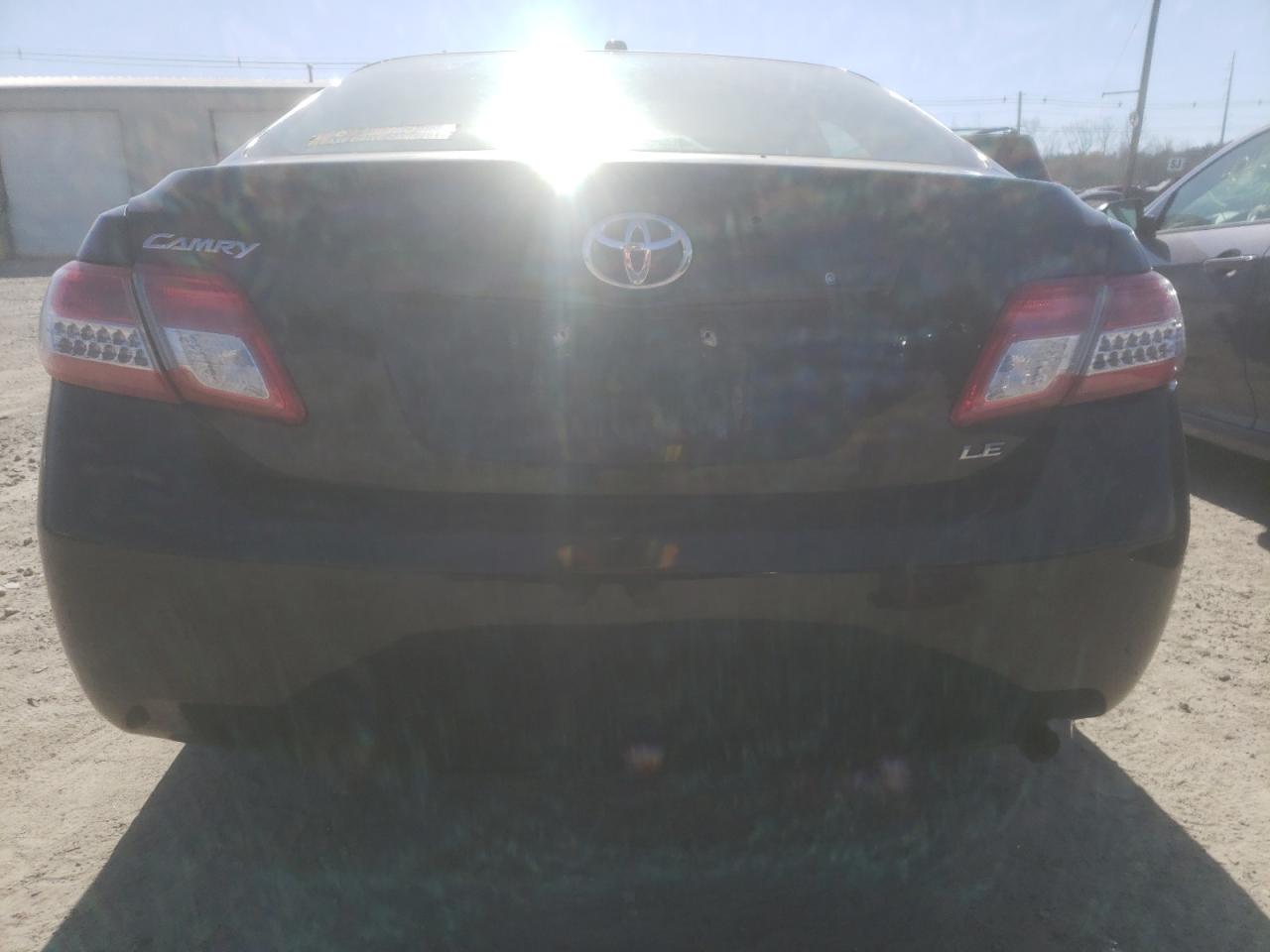Photo 9 from auction – 2011 TOYOTA CAMRY BASE with VIN 4T1BF3EK5BU182501