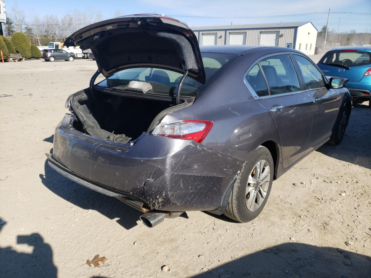 Photo 4 from auction – 2014 HONDA ACCORD LX with VIN 1HGCR2F37EA166549