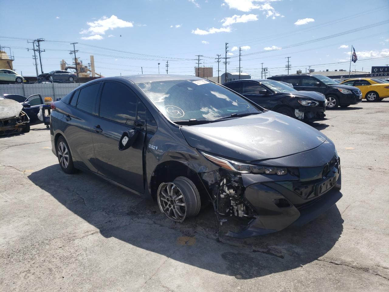 TOYOTA PRIUS PRIM 2017 with VIN JTDKARFP7H3037488 - Photo from auction
