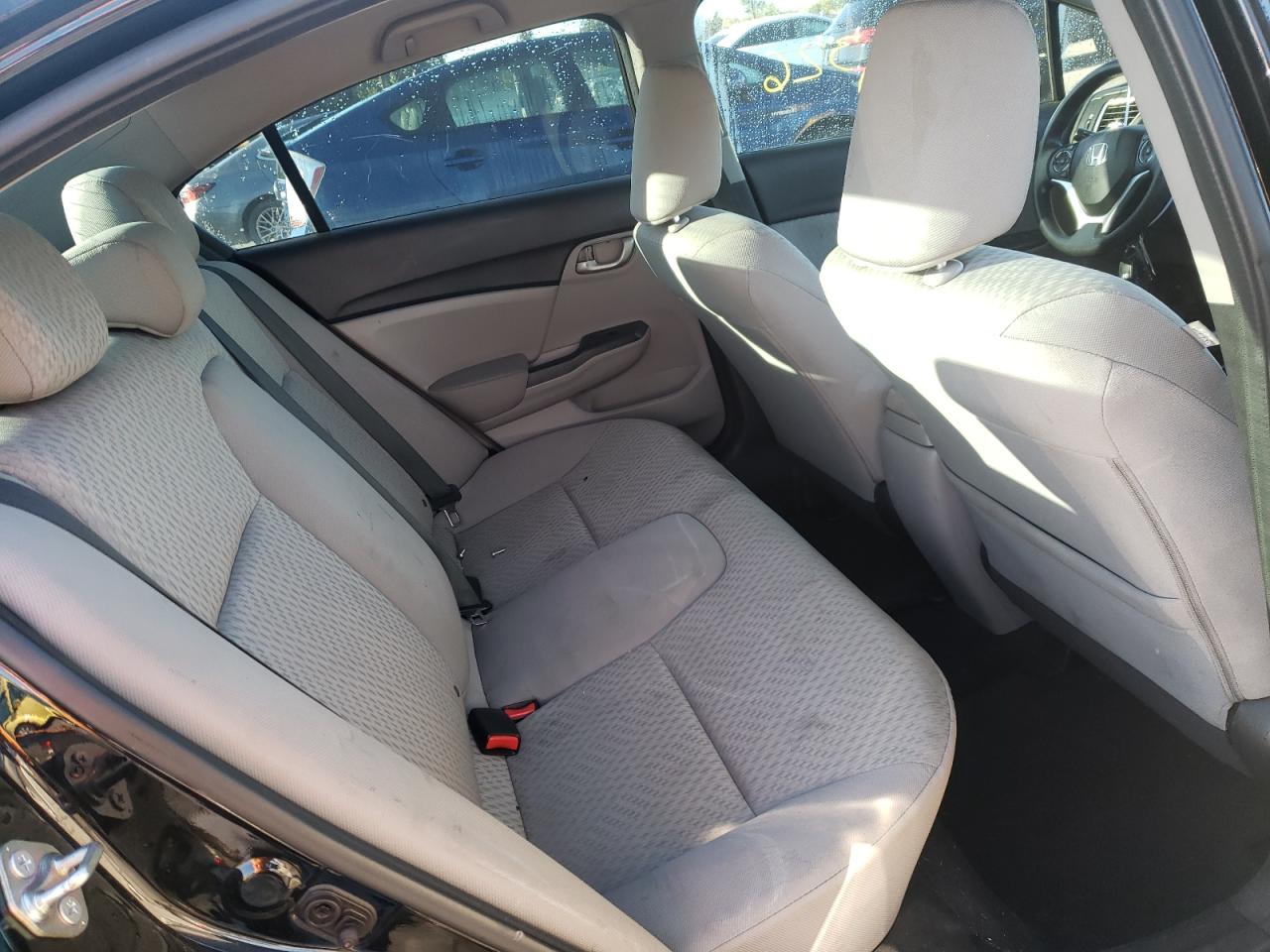 Photo 6 from auction – 2014 HONDA CIVIC LX with VIN 19XFB2F58EE207835