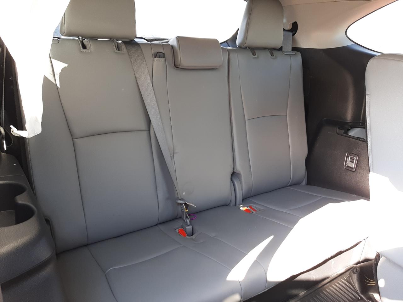 Photo 9 from auction – 2021 TOYOTA HIGHLANDER with VIN 5TDHZRAH7MS527831