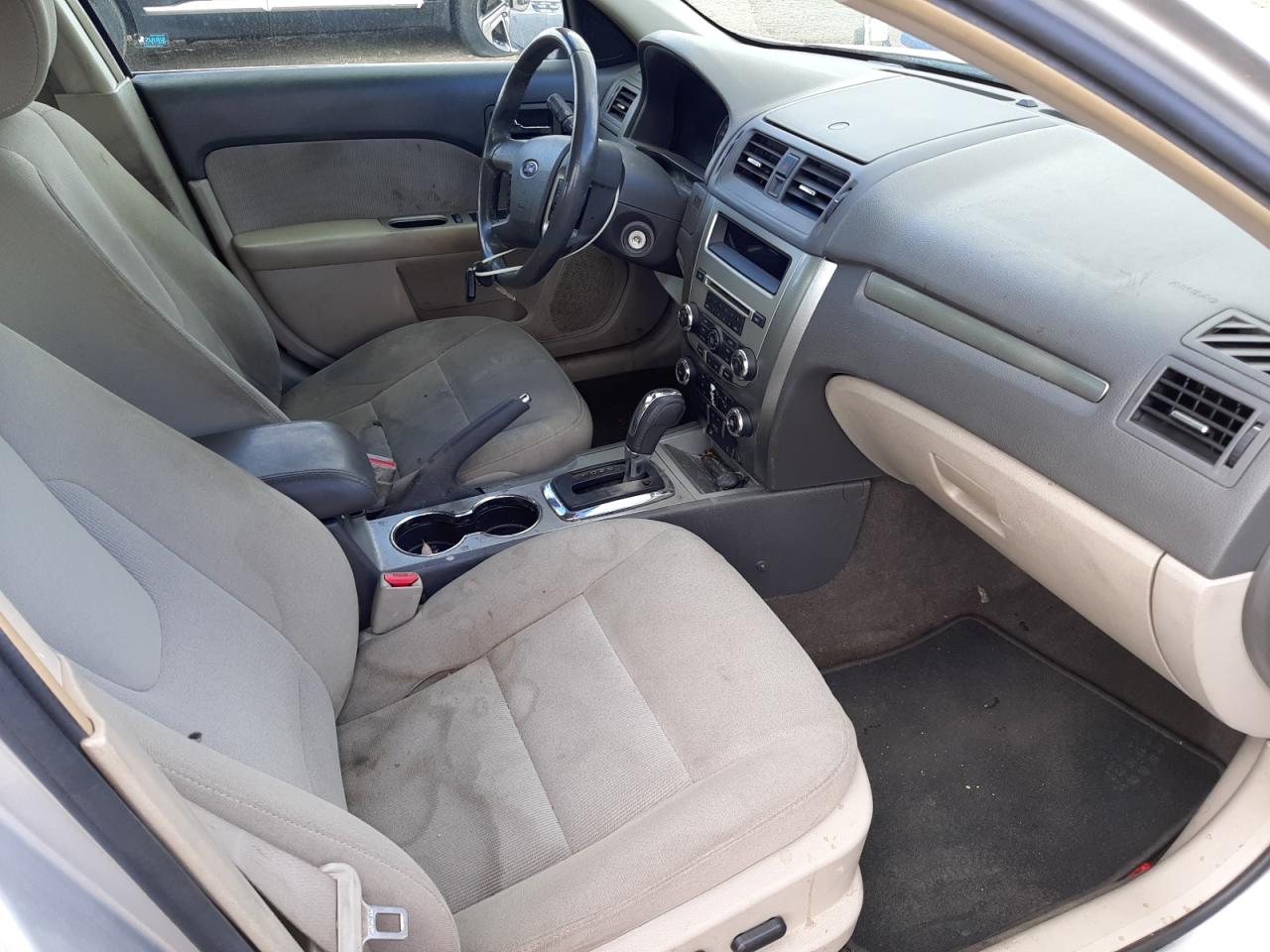 Photo 5 from auction – 2011 FORD FUSION HYB with VIN 3FADP0L36BR110157