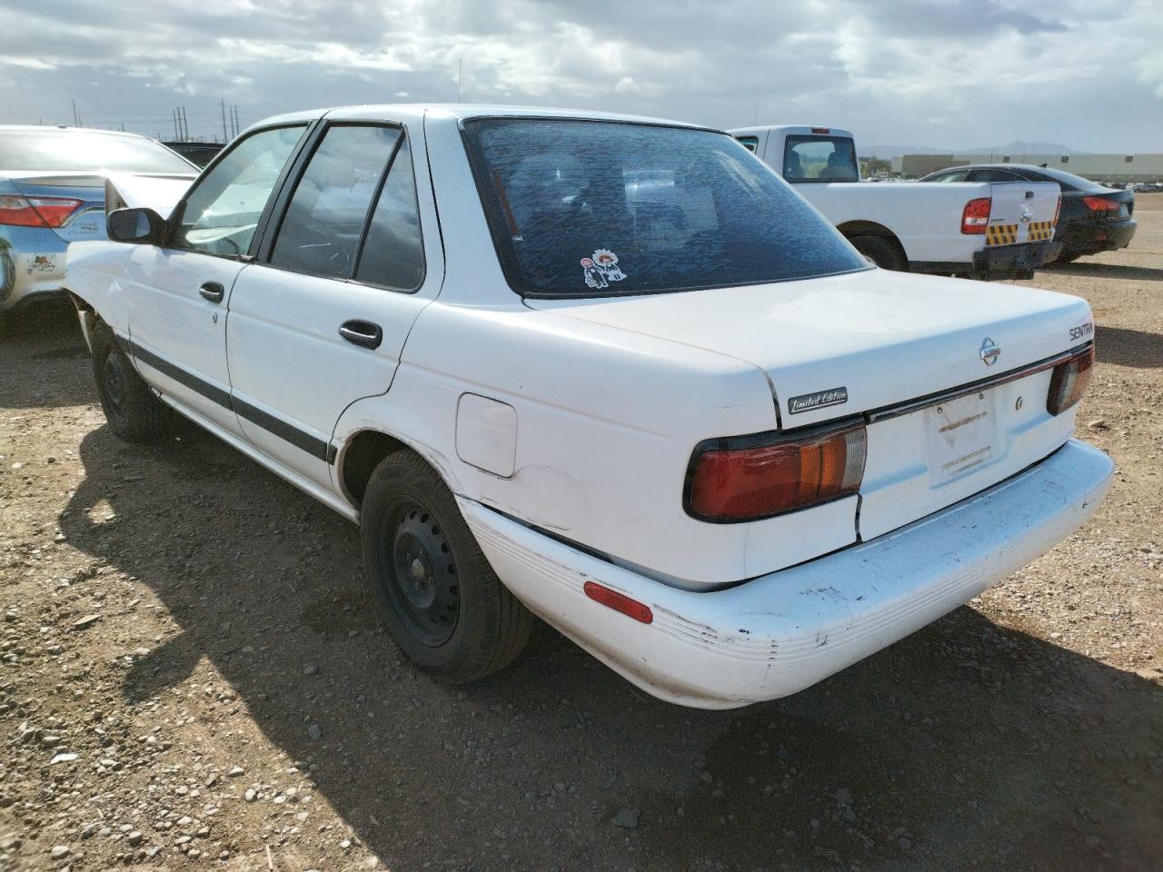 Photo 3 from auction – 1994 NISSAN SENTRA E with VIN JN1EB31P2RU332088