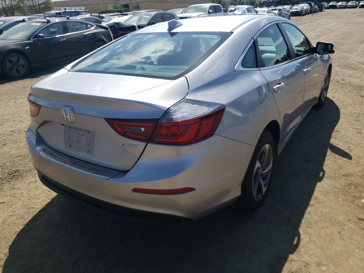 Photo 4 from auction – 2019 HONDA INSIGHT EX with VIN 19XZE4F51KE021470