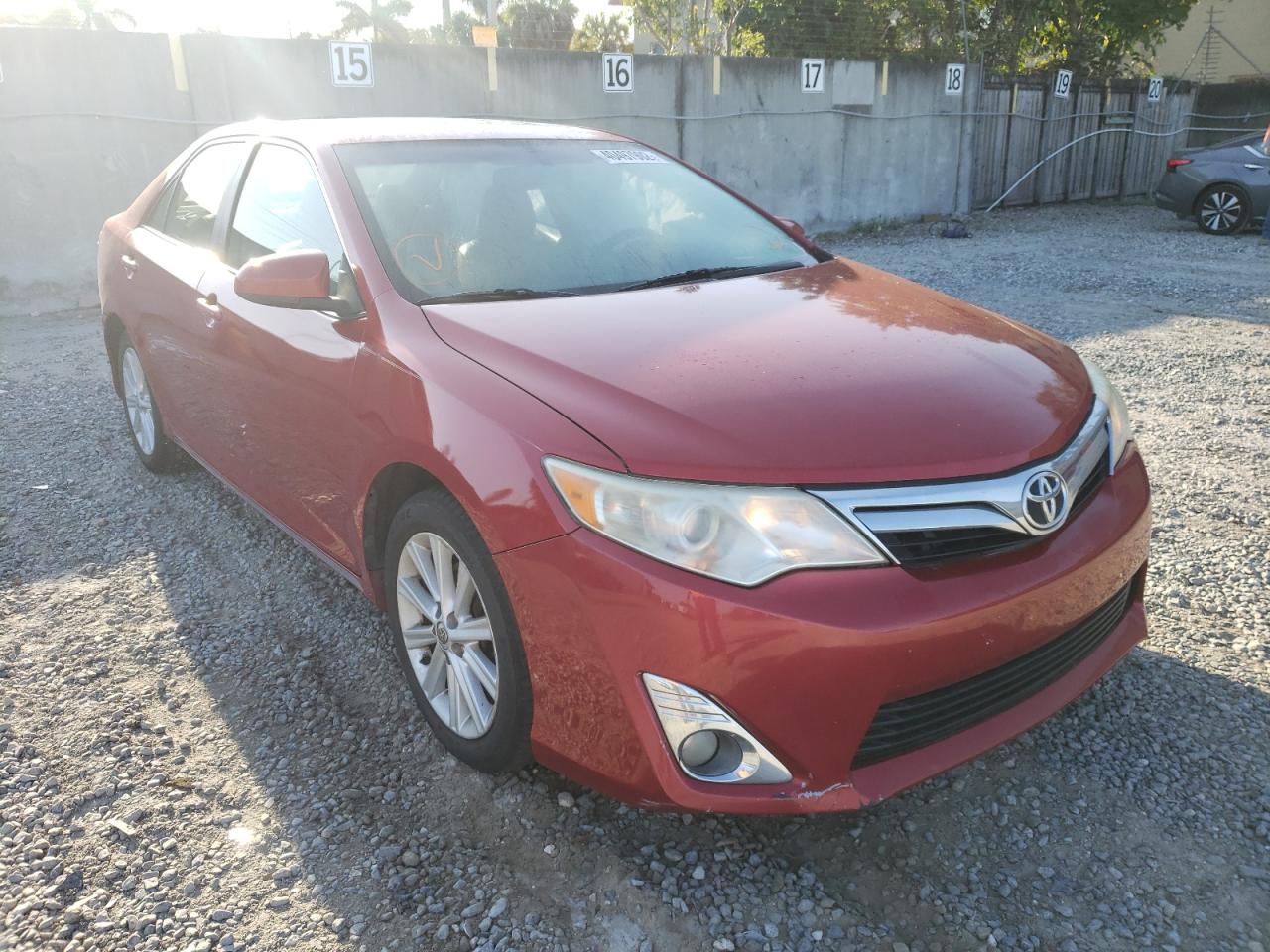 TOYOTA CAMRY SE 2012 with VIN 4T1BK1FK2CU521327 - Photo from auction