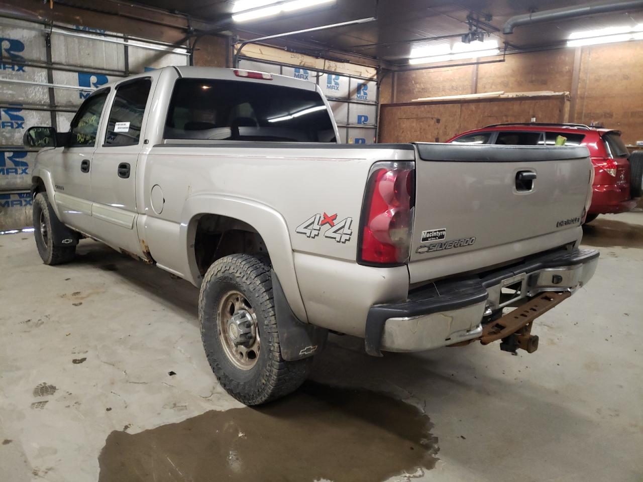 Photo 3 from auction – 2004 CHEVROLET SILVERADO with VIN 1GCHK23U14F178896