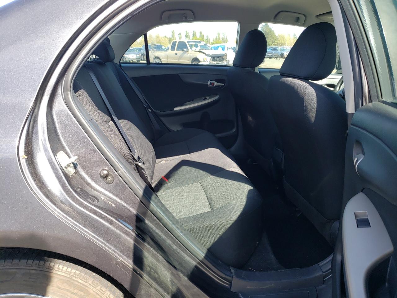 Photo 6 from auction – 2010 TOYOTA COROLLA with VIN 2T1BU4EE3AC405625