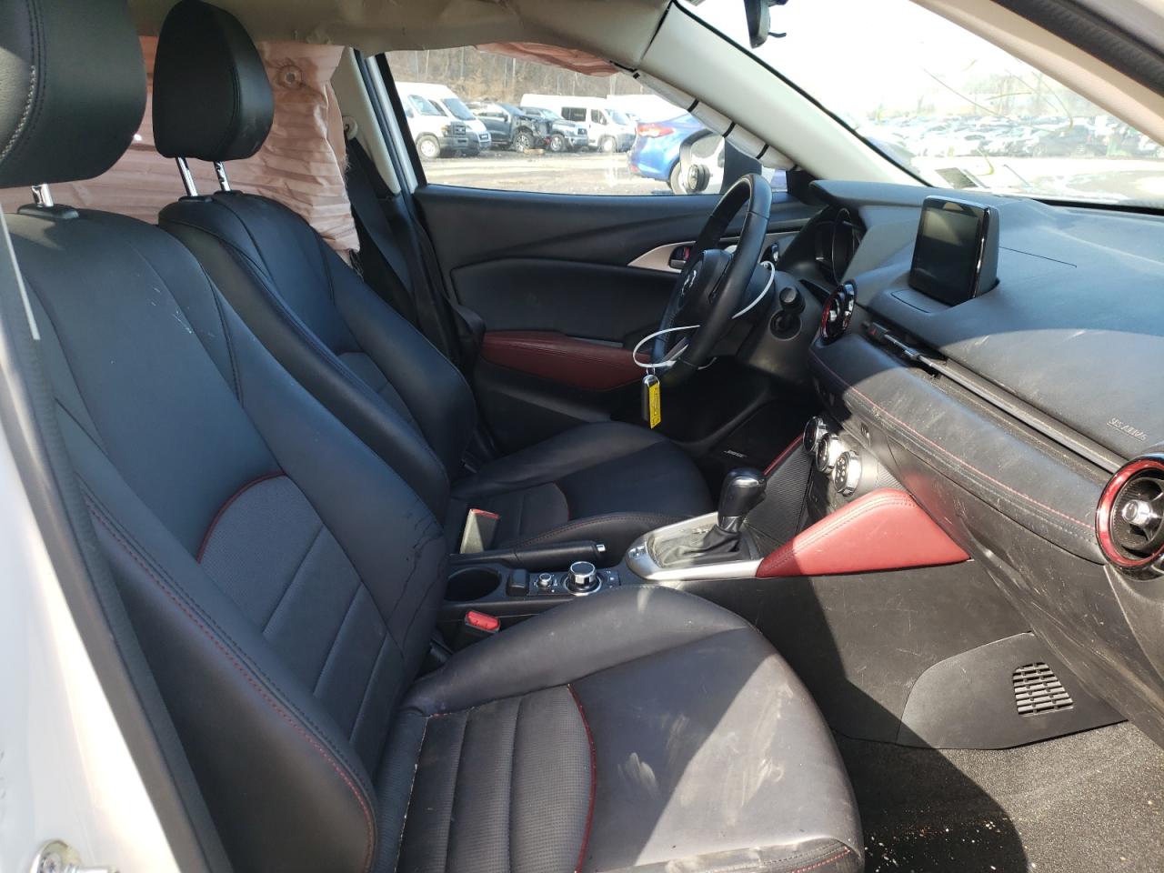 Photo 5 from auction – 2018 MAZDA CX-3 TOURI with VIN JM1DKFC74J0311259