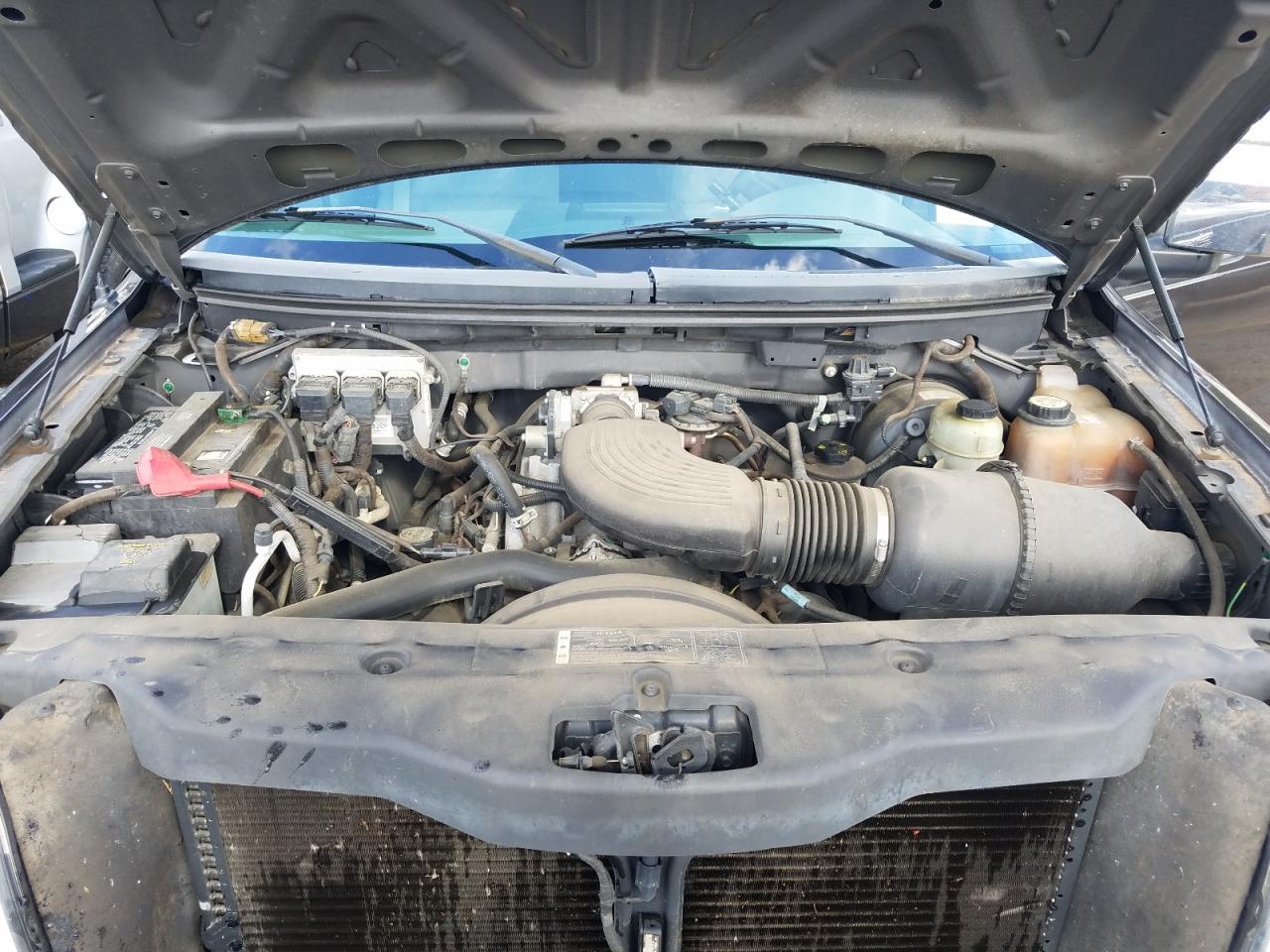 Photo 7 from auction – 2005 FORD F150 with VIN 1FTRF02W35KD20495