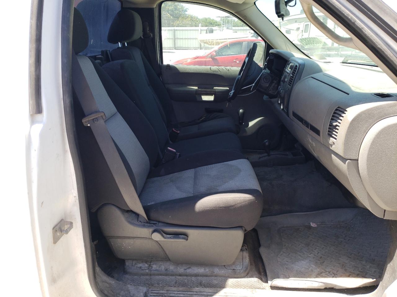 Photo 5 from auction – 2008 CHEVROLET SILVERADO with VIN 1GCEK14C08Z177990