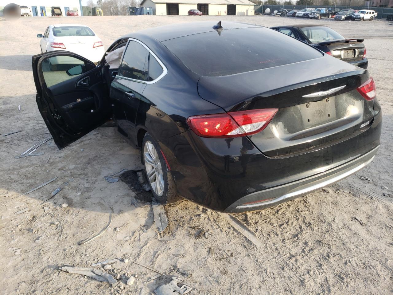 Photo 3 from auction – 2015 CHRYSLER 200 LIMITE with VIN 1C3CCCAB4FN676800