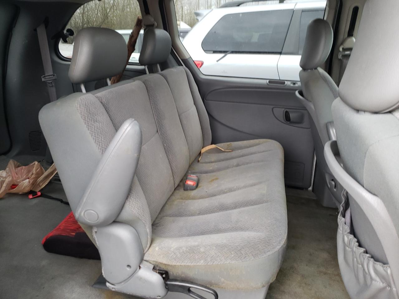 Фото 6 с аукциона – 2005 DODGE CARAVAN SE с VIN 1D4GP25R85B395024