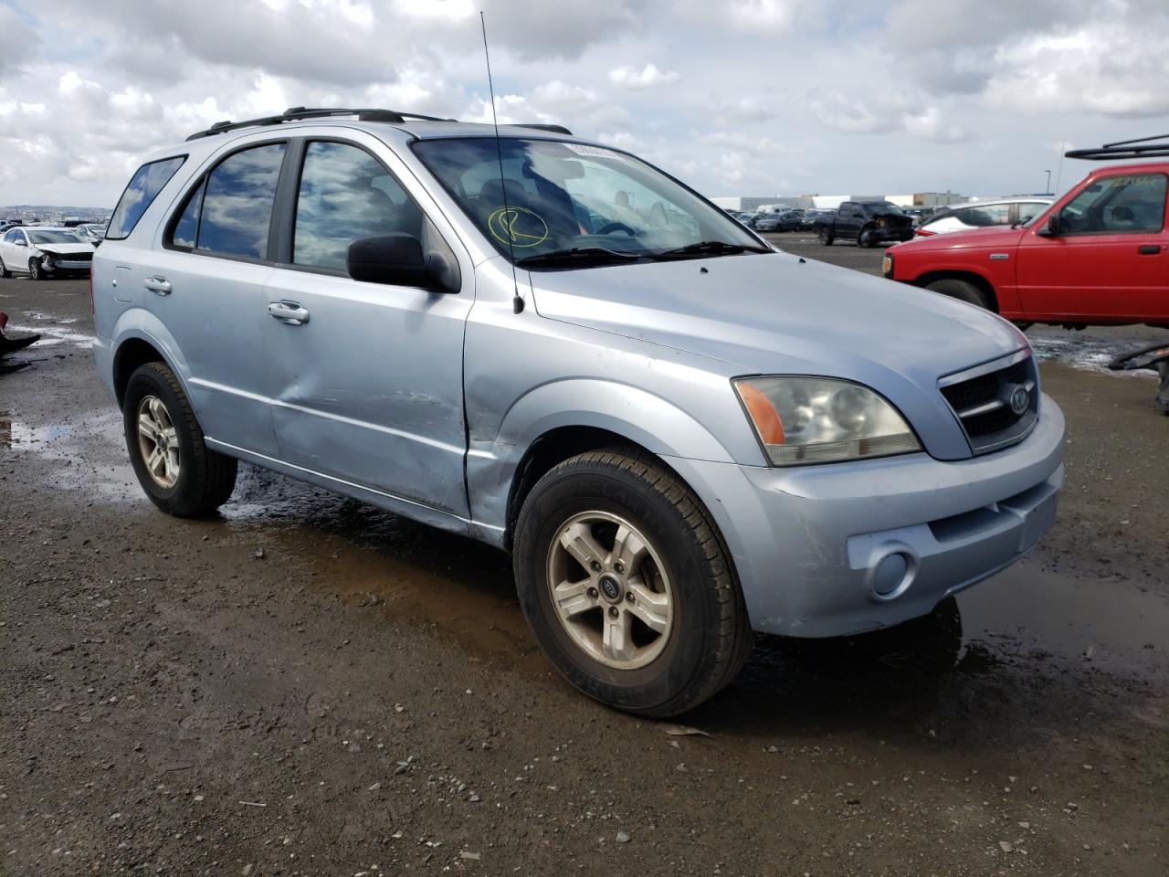 Photo 1 from auction – 2005 KIA SORENTO EX with VIN KNDJD733455447819
