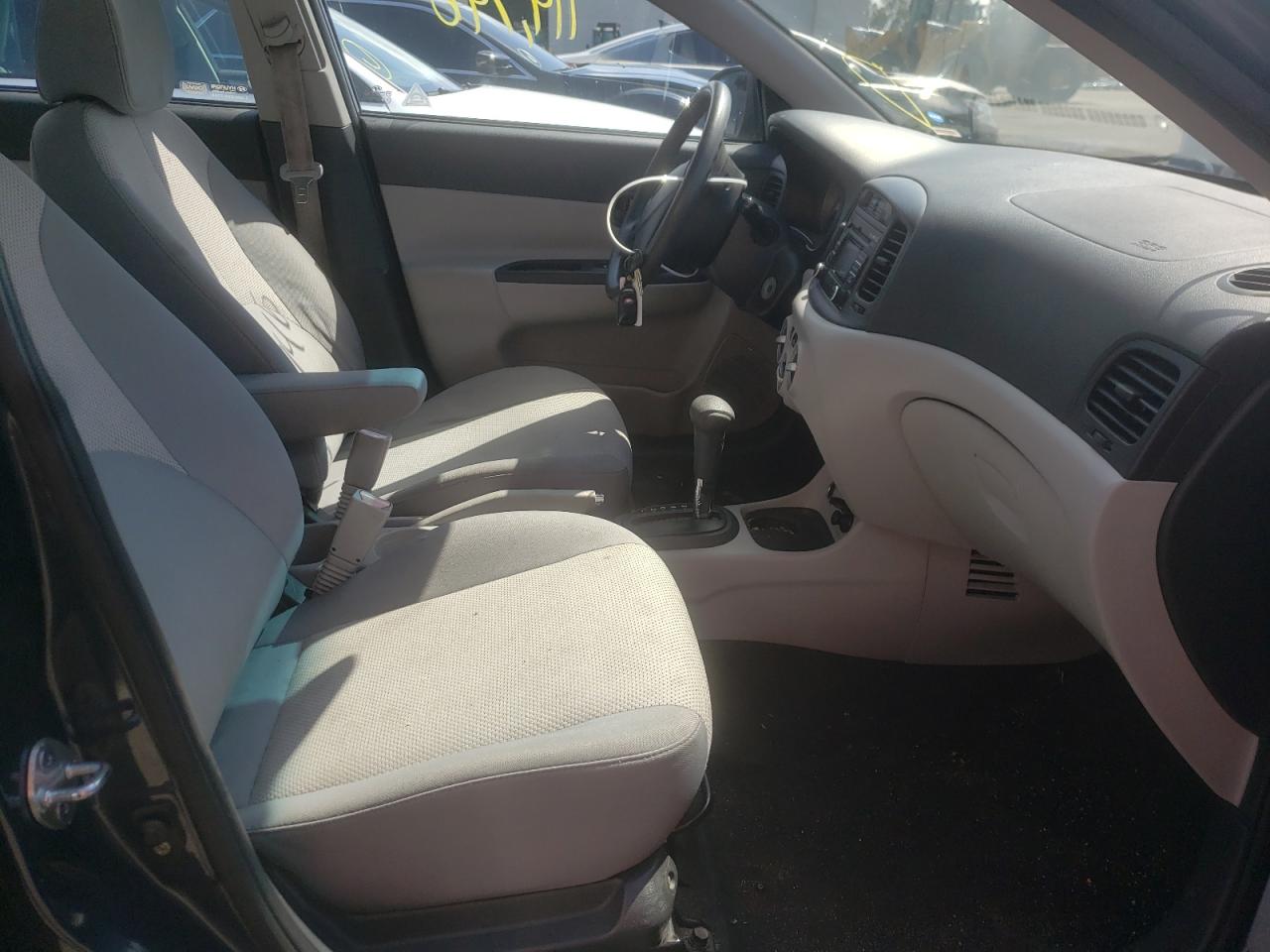 Photo 5 from auction – 2011 HYUNDAI ACCENT GLS with VIN KMHCN4ACXBU607710