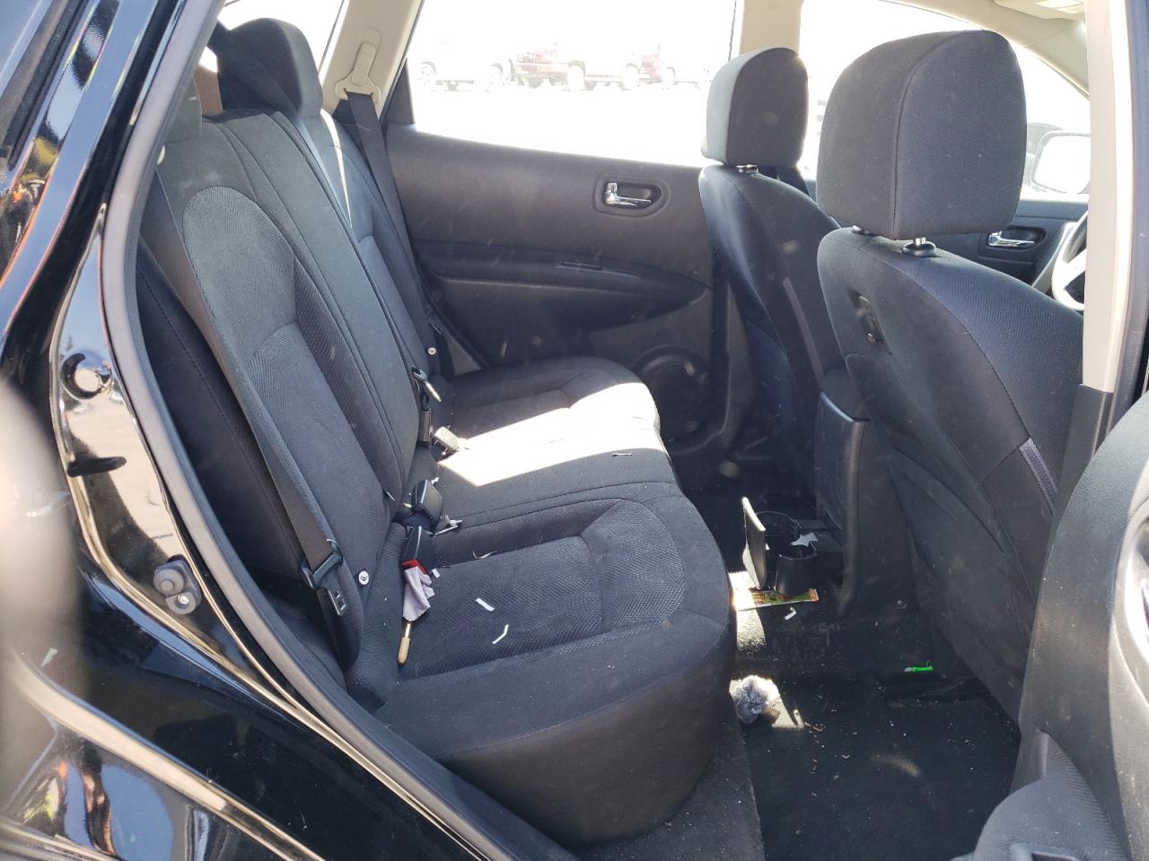 Photo 6 from auction – 2014 NISSAN ROGUE SELE with VIN JN8AS5MT0EW609758