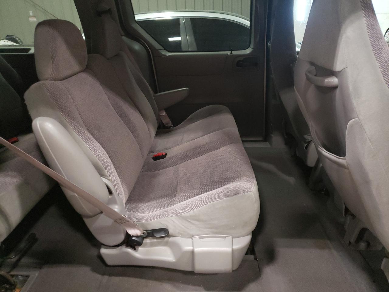 Photo 6 from auction – 2000 FORD WINDSTAR L with VIN 2FMZA5147YBB84281