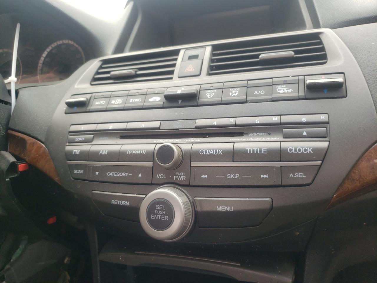 Photo 9 from auction – 2012 HONDA ACCORD EXL with VIN 1HGCP3F88CA023422