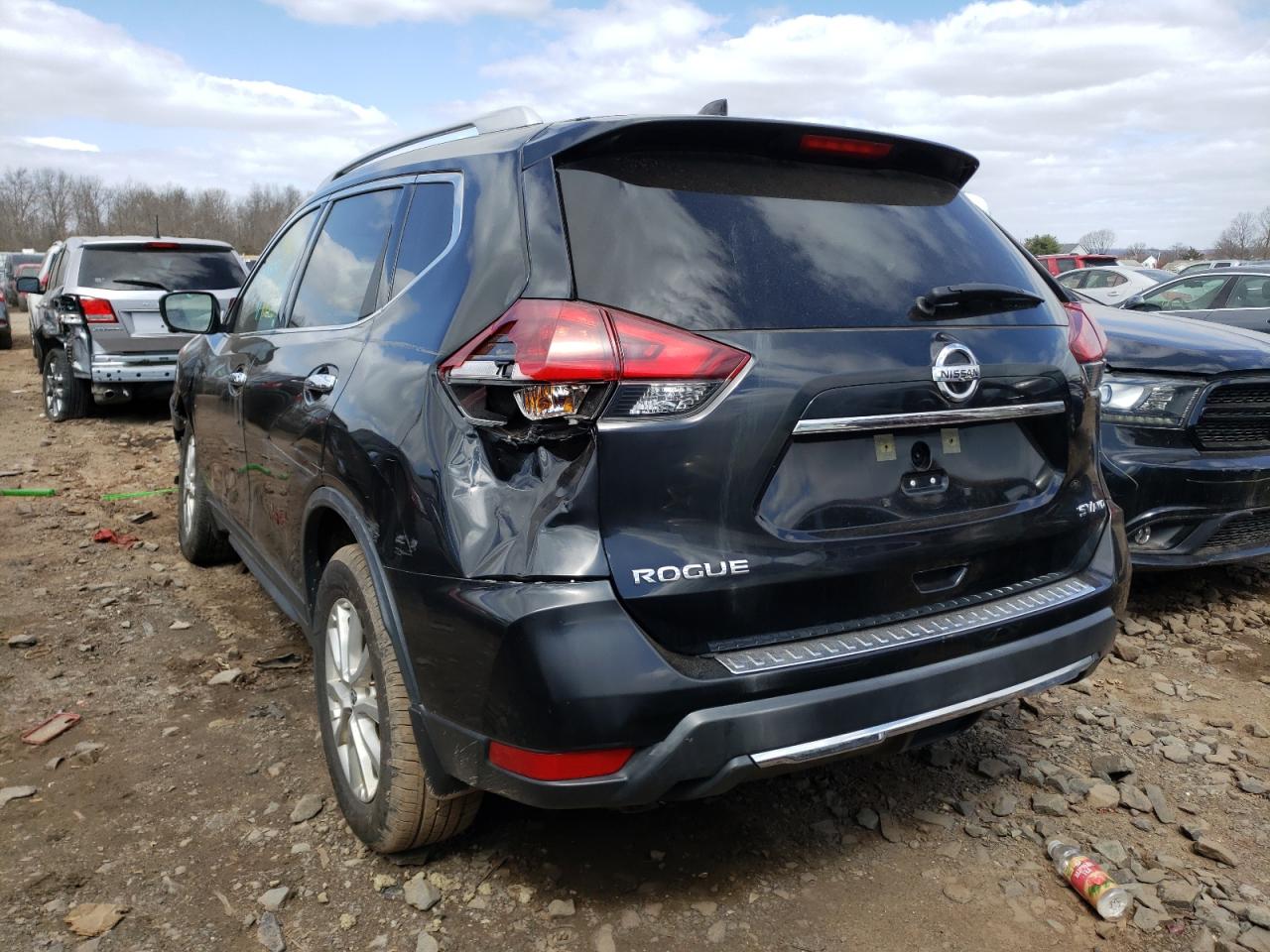 Photo 3 from auction – 2018 NISSAN ROGUE S with VIN KNMAT2MV1JP604954