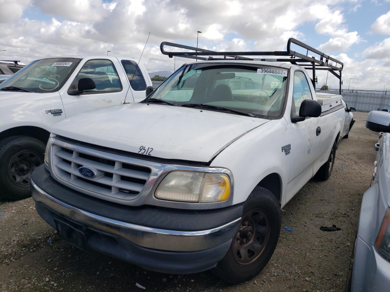 Photo 2 from auction – 1999 FORD F250 with VIN 1FTRF27L2XKA58563