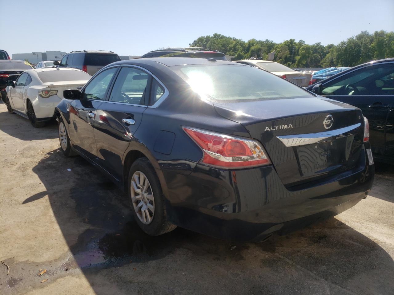 Photo 3 from auction – 2015 NISSAN ALTIMA 2.5 with VIN 1N4AL3AP5FN385016