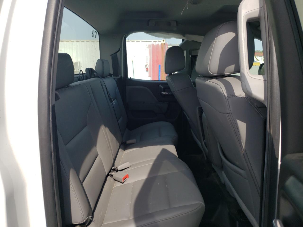 Photo 6 from auction – 2019 CHEVROLET SILVERADO with VIN 2GCVKNEC2K1144835