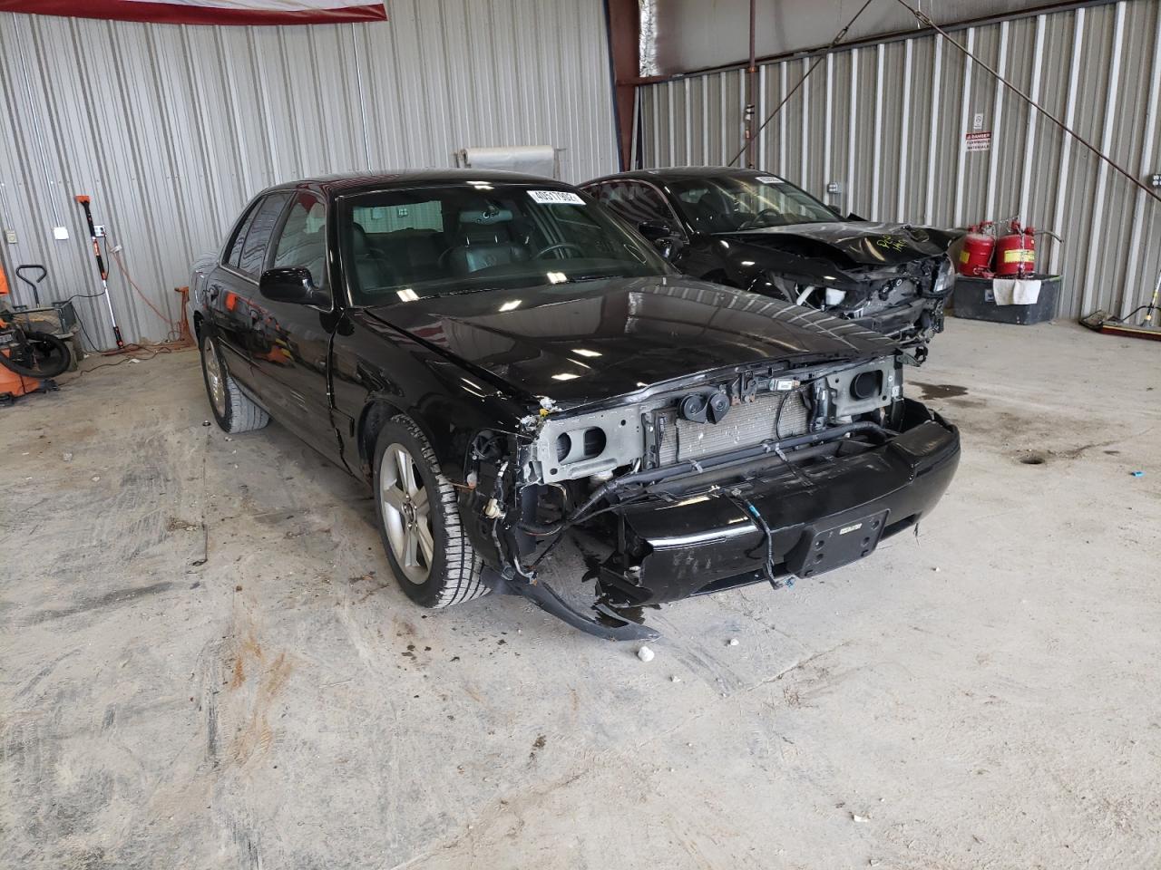 Фото 1 с аукциона – 2003 MERCURY MARAUDER с VIN 2MEHM75VX3X628883