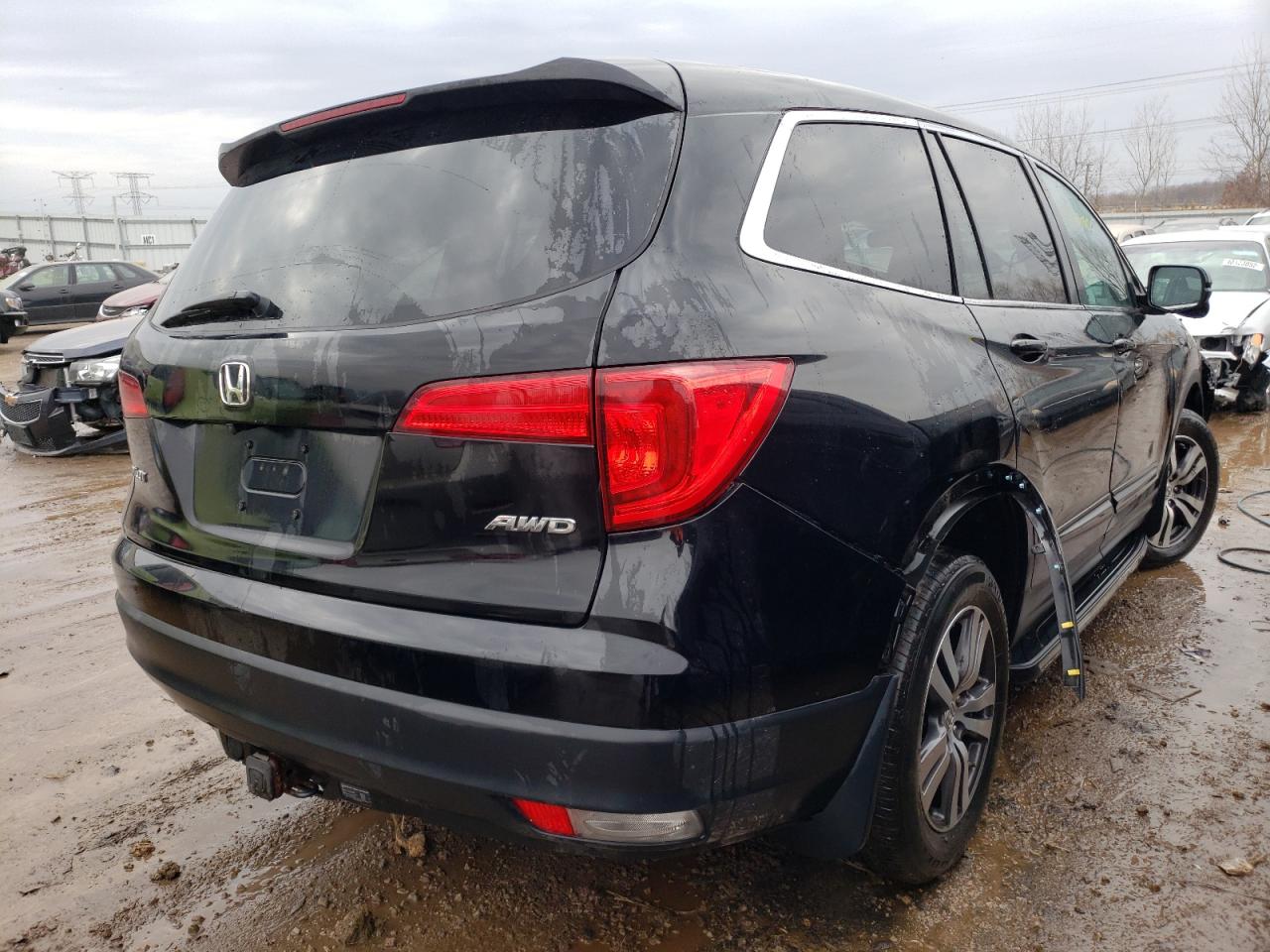 Photo 4 from auction – 2016 HONDA PILOT EXL with VIN 5FNYF6H69GB088958