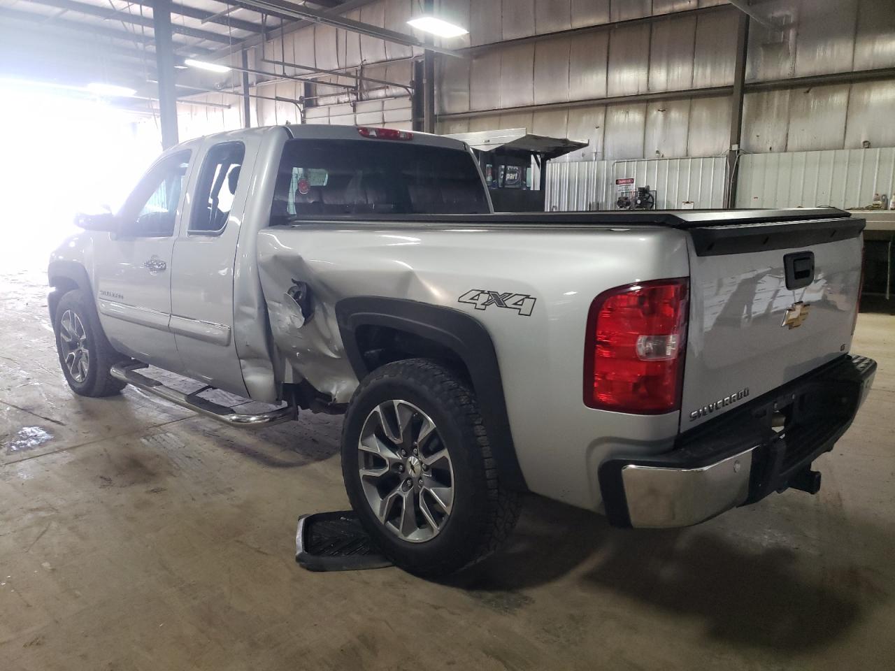 Photo 3 from auction – 2013 CHEVROLET SILVERADO with VIN 1GCRKSE76DZ150845