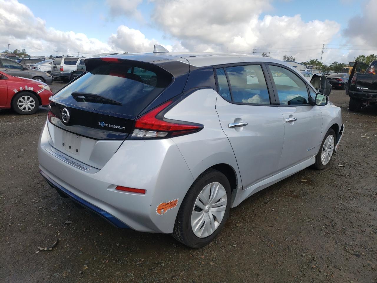Photo 4 from auction – 2019 NISSAN LEAF S with VIN 1N4AZ1CP8KC305424