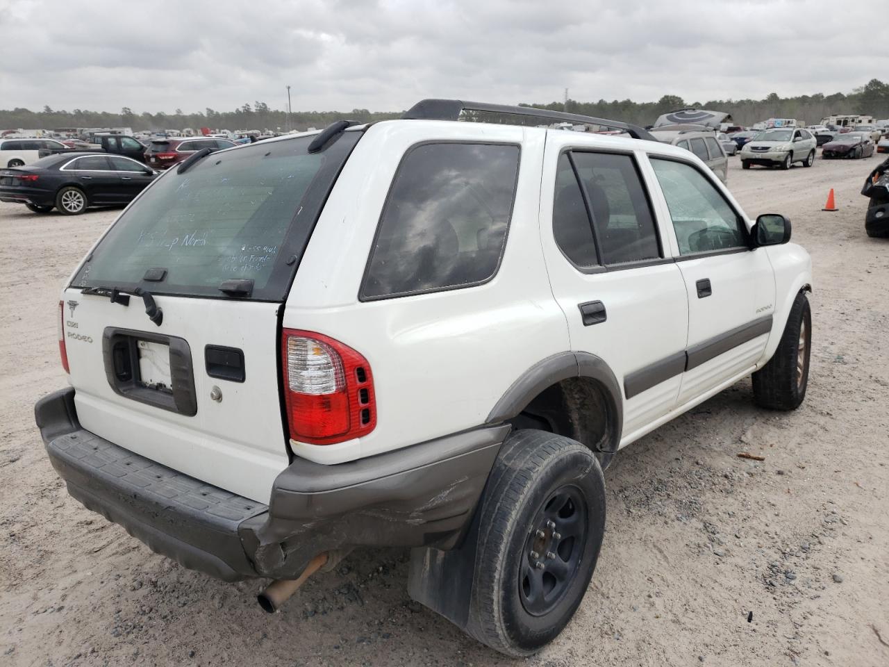 Photo 4 from auction – 2004 ISUZU RODEO S with VIN 4S2CK58Y444308757