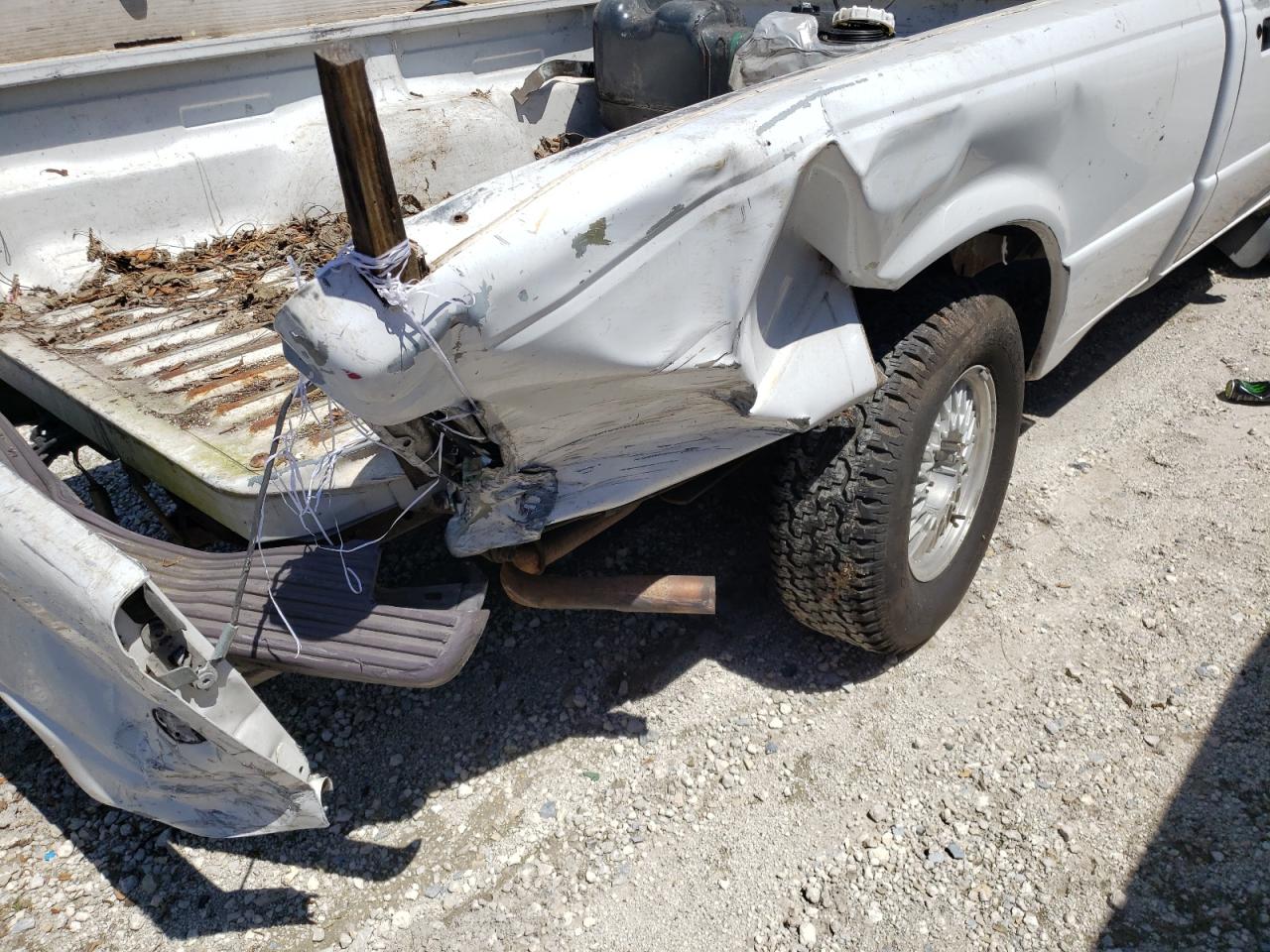 Photo 9 from auction – 1997 FORD RANGER with VIN 1FTCR10U9VUD46544
