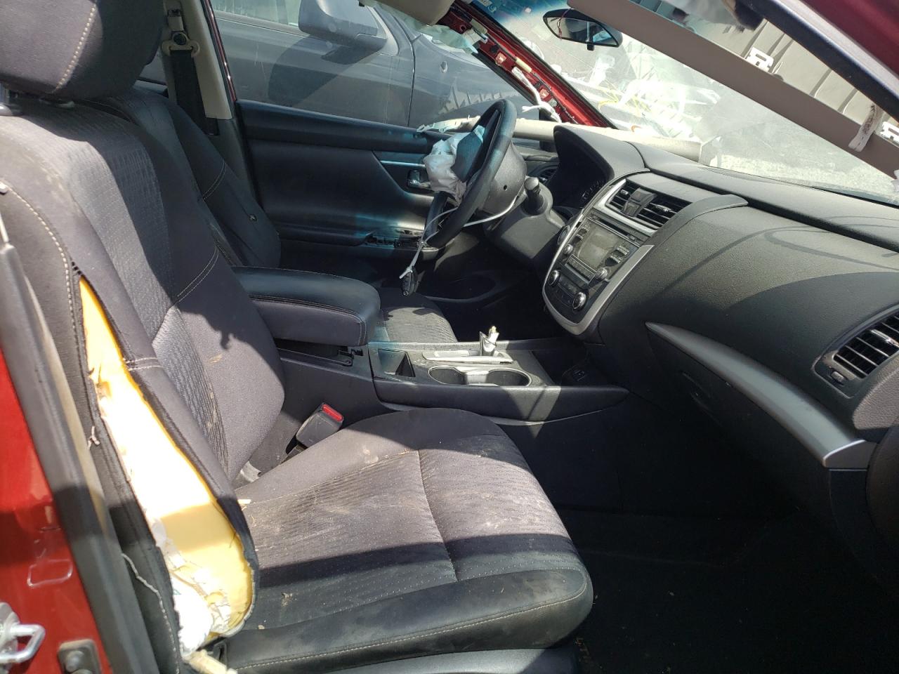 Photo 5 from auction – 2016 NISSAN ALTIMA 2.5 with VIN 1N4AL3AP3GN329142