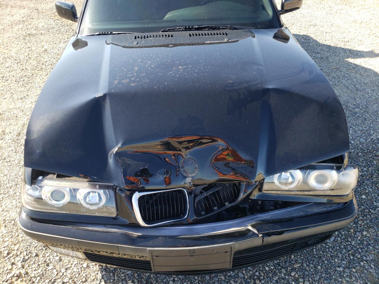 Photo 7 from auction – 1999 BMW 328 IC AUT with VIN WBABK8337XEY90451