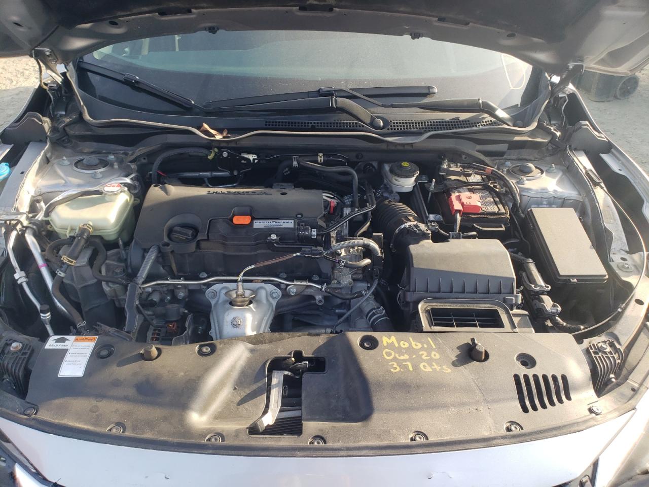 Photo 7 from auction – 2016 HONDA CIVIC LX with VIN 19XFC2F58GE046547