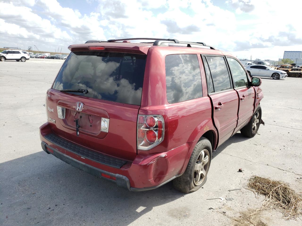 Photo 4 from auction – 2006 HONDA PILOT EX with VIN 5FNYF28536B019679