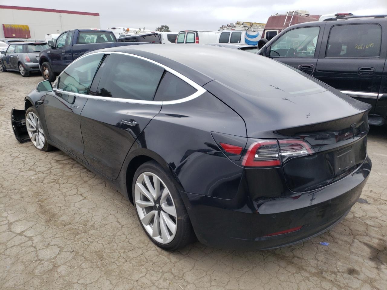 Photo 3 from auction – 2018 TESLA MODEL 3 with VIN 5YJ3E1EA5JF176177