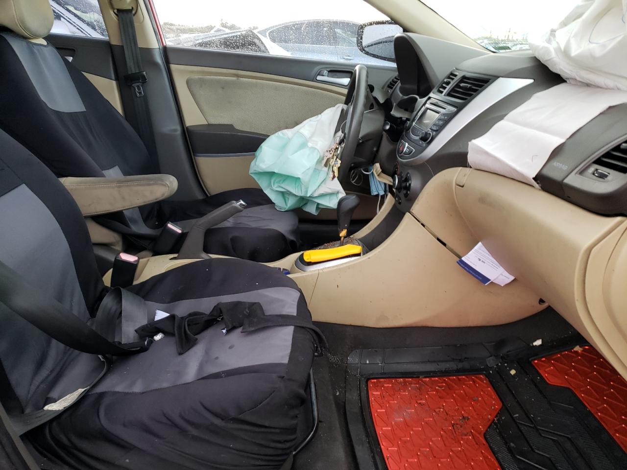 Photo 5 from auction – 2012 HYUNDAI ACCENT GLS with VIN KMHCT4AE0CU194379