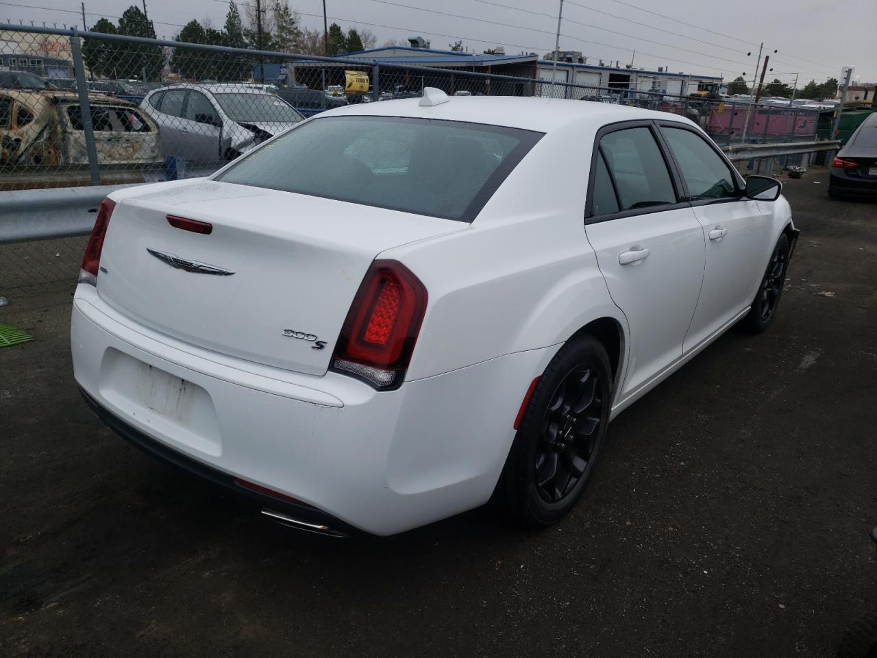 Photo 4 from auction – 2019 CHRYSLER 300 S with VIN 2C3CCAGG1KH651511