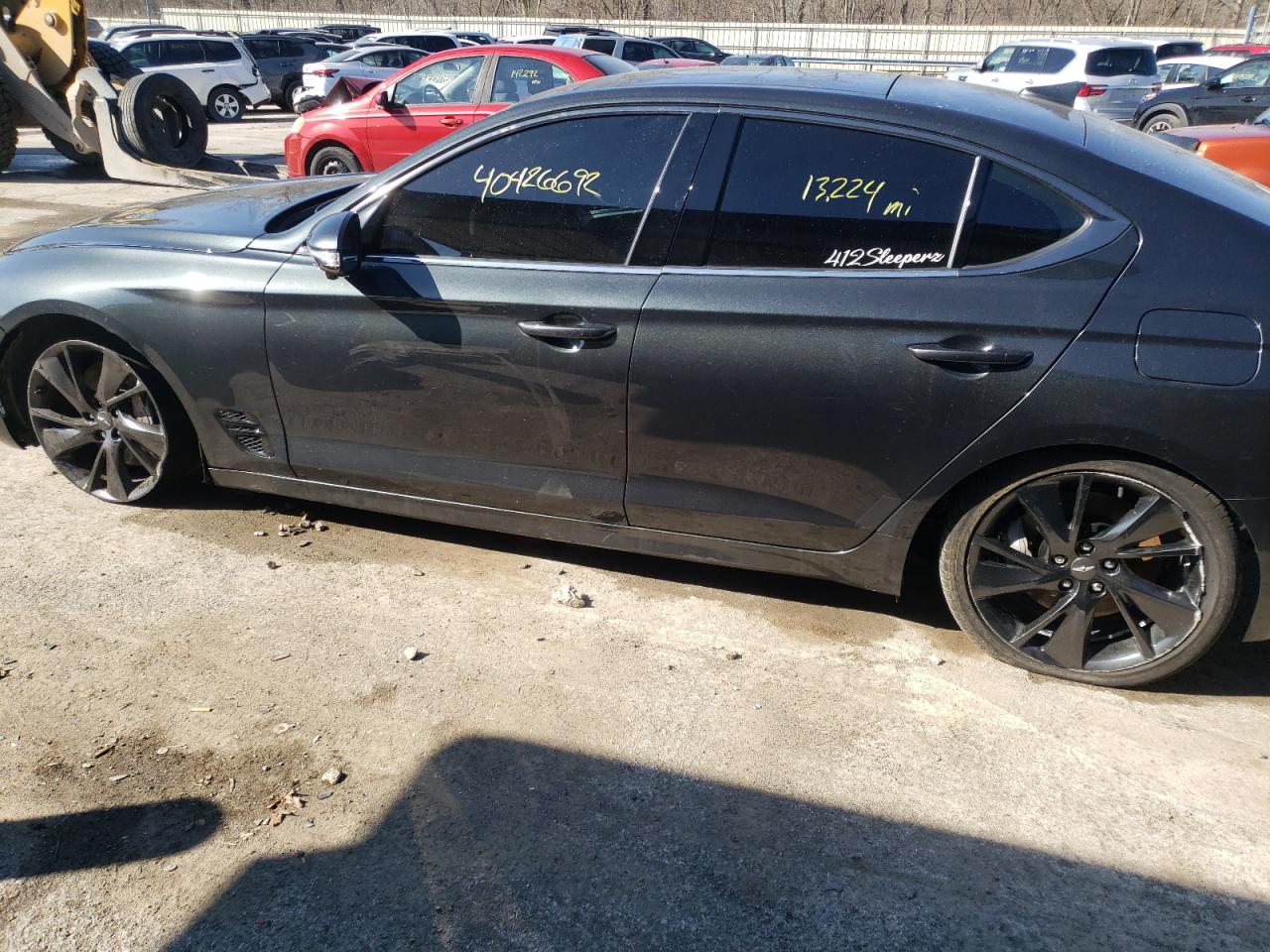 Photo 9 from auction – 2022 GENESIS G70 BASE with VIN KMTG54TE5NU085403