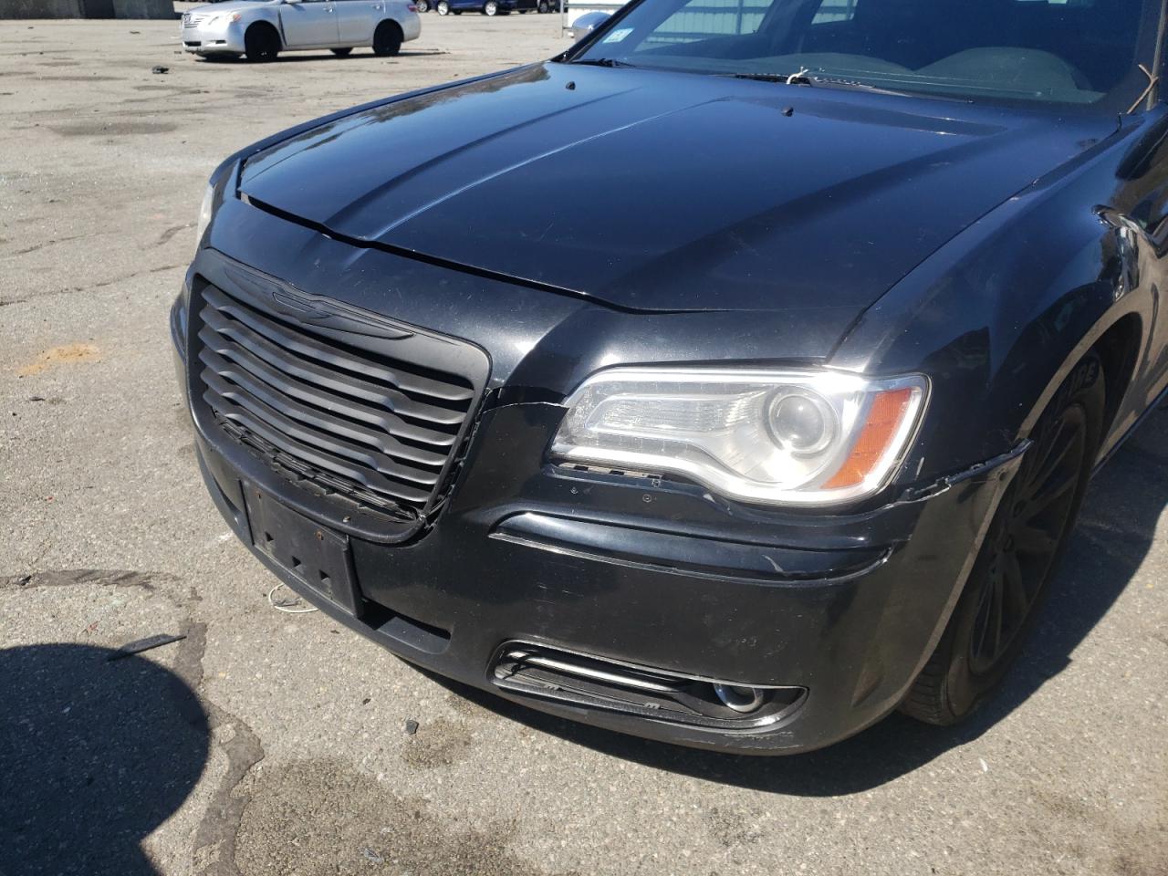 Photo 9 from auction – 2012 CHRYSLER 300 LIMITE with VIN 2C3CCACG7CH309651